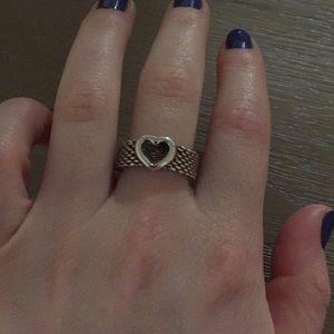 Mesh like Tiffany ring with heart